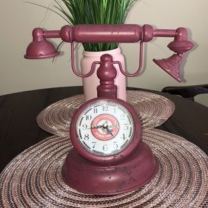 Red Vintage Phone Clock